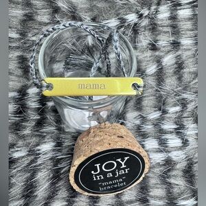 Joy in a Jar “Mama” Bracelet Come in a beautiful display, glass bottle